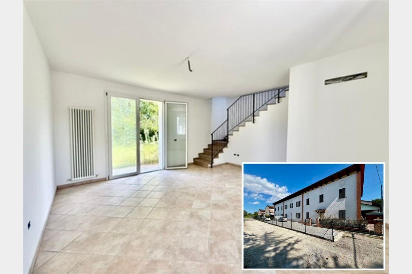 casa indipendente in vendita a Ravenna in zona Ammonite