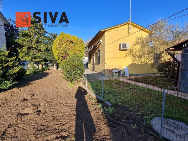 casa indipendente in vendita a Ravenna in zona Santerno
