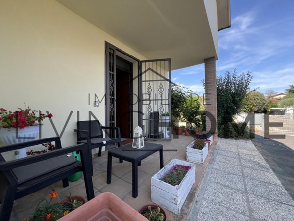 casa indipendente in vendita a Ravenna in zona Centro Storico