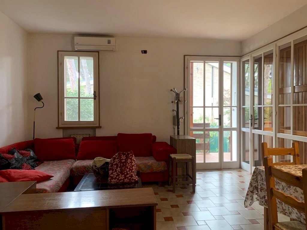 casa indipendente in vendita a Ravenna in zona Marina Romea