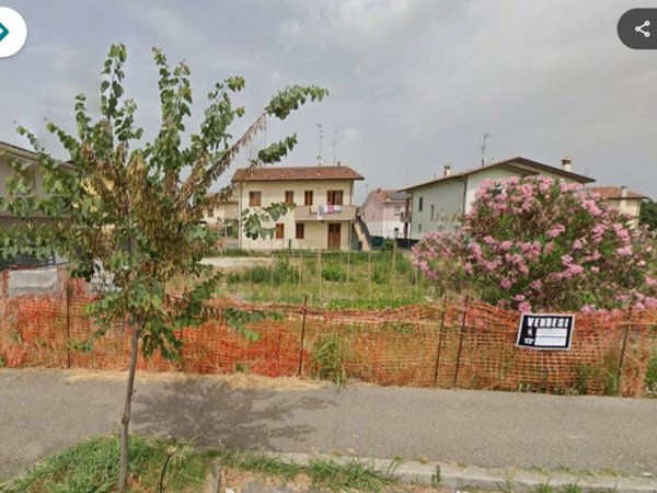 terreno edificabile in vendita a Ravenna in zona Mezzano
