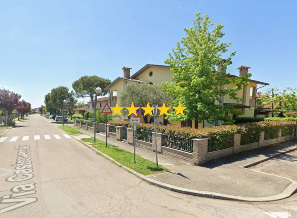 casa indipendente in vendita a Ravenna in zona San Pietro in Vincoli