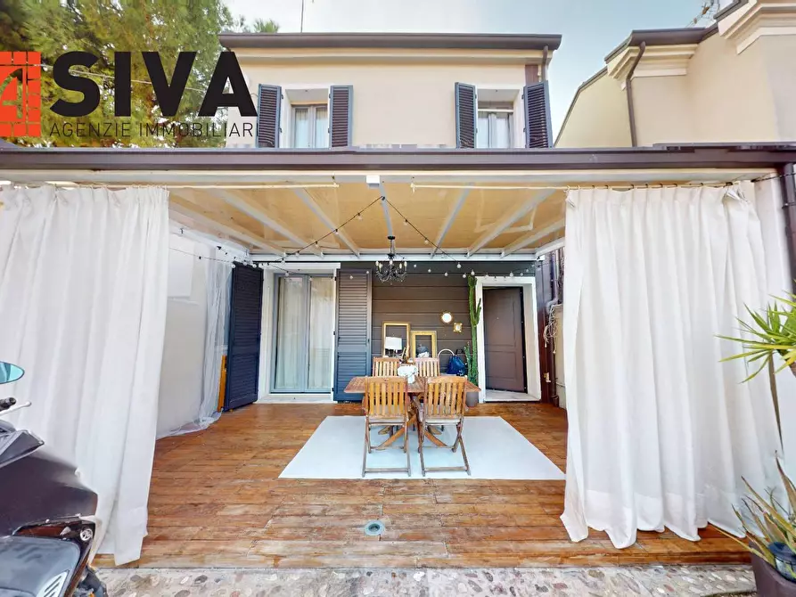 casa indipendente in vendita a Ravenna