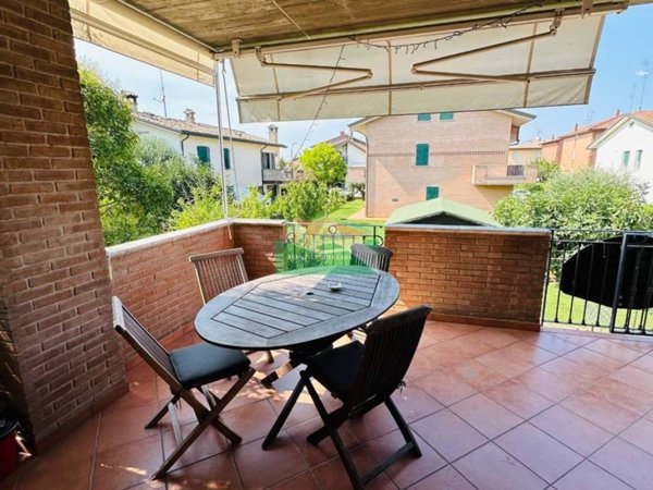 casa indipendente in vendita a Ravenna in zona Ponte Nuovo