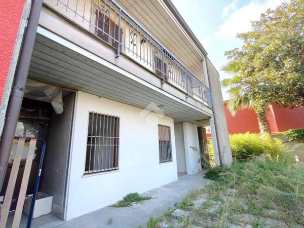 appartamento in vendita a Ravenna in zona Fornace Zarattini