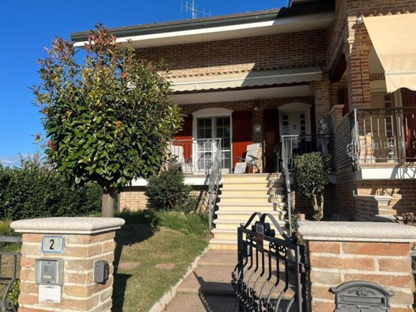 casa indipendente in vendita a Ravenna in zona Classe