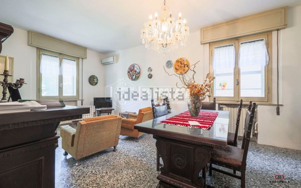 casa indipendente in vendita a Ravenna in zona Centro Storico