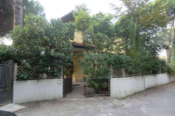 casa indipendente in vendita a Ravenna in zona Marina Romea