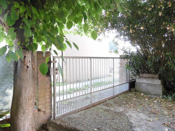 casa indipendente in vendita a Ravenna