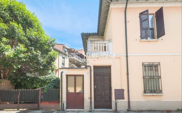 casa indipendente in vendita a Ravenna in zona Centro Storico