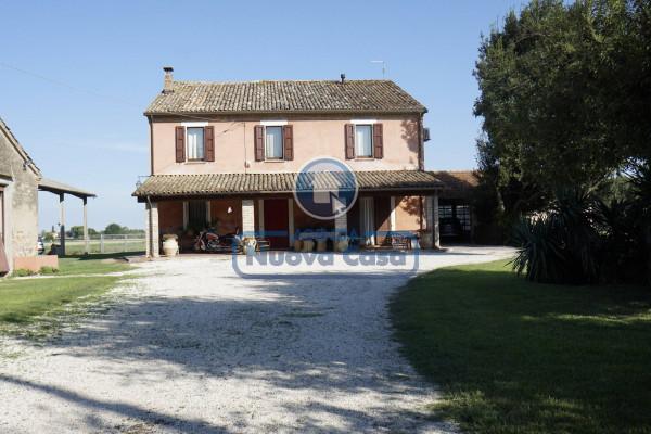 casa indipendente in vendita a Ravenna in zona San Romualdo