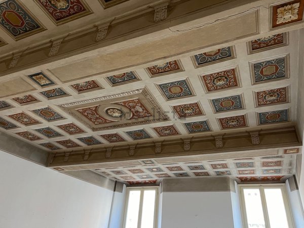 casa indipendente in vendita a Ravenna in zona Centro Storico