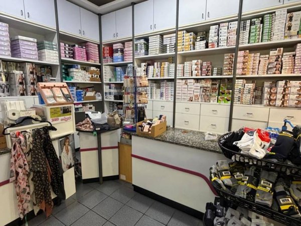 negozio in vendita a Ravenna