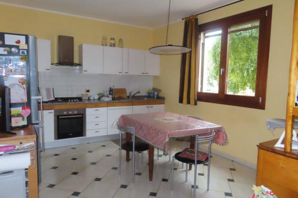 casa indipendente in vendita a Ravenna in zona Centro Storico