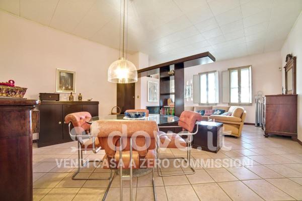 casa indipendente in vendita a Ravenna in zona Casal Borsetti