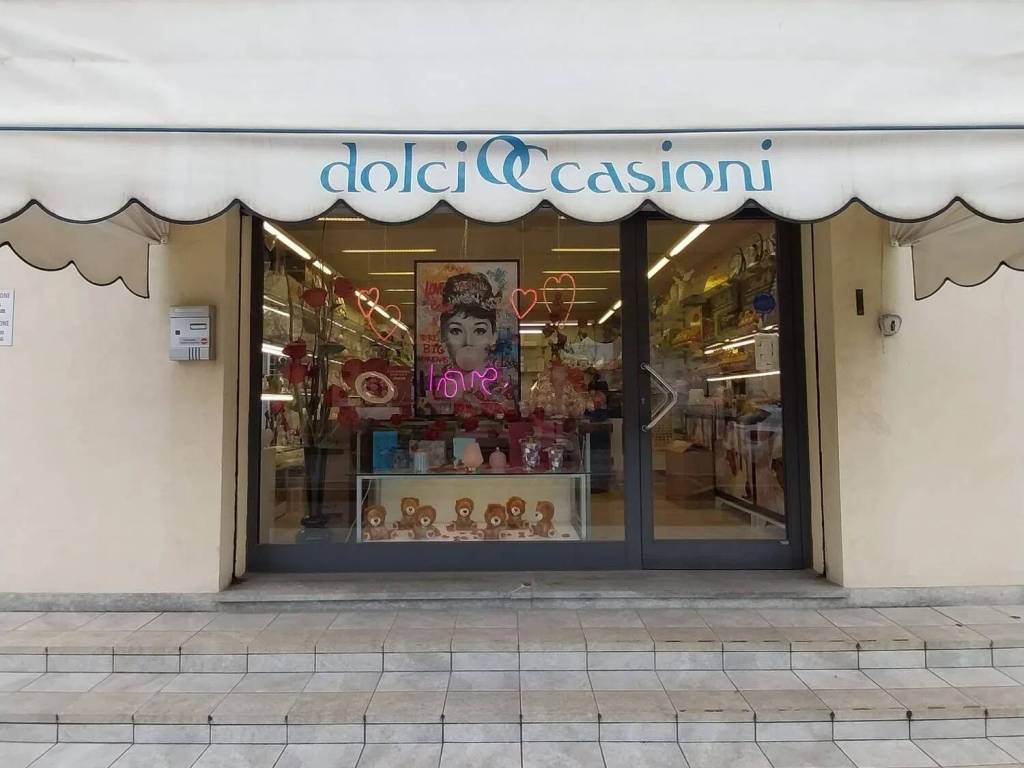 negozio in vendita a Ravenna