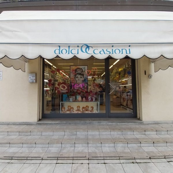 negozio in vendita a Ravenna in zona Centro Storico