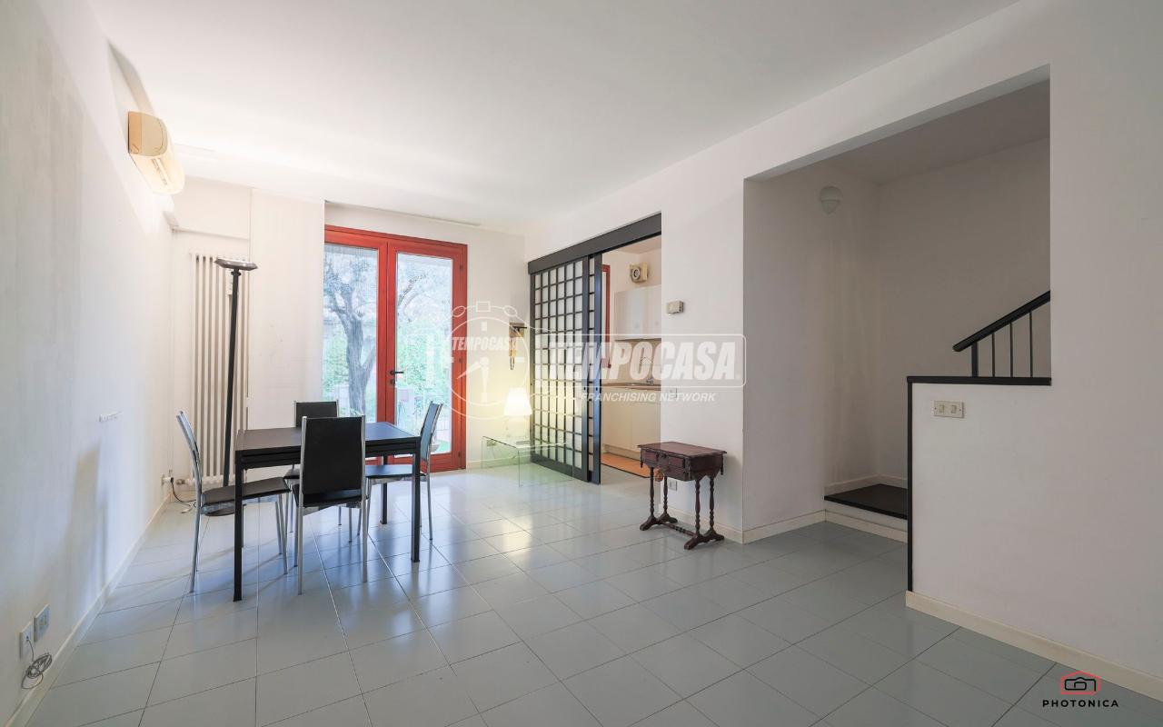 casa indipendente in vendita a Ravenna in zona Centro Storico