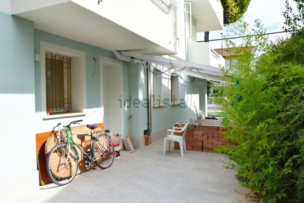 casa indipendente in vendita a Ravenna in zona Classe