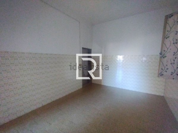 negozio in vendita a Ravenna in zona Mezzano