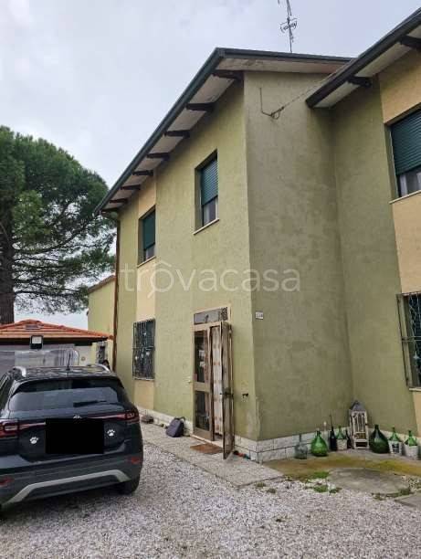 appartamento in vendita a Ravenna in zona Mezzano