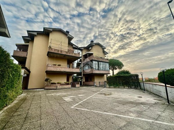 appartamento in vendita a Ravenna in zona Punta Marina Terme