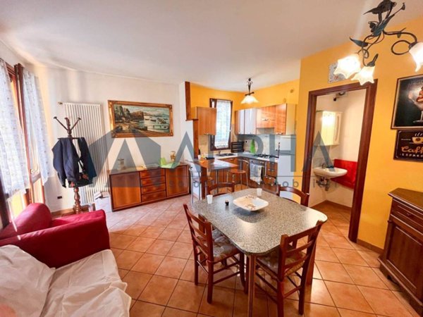 casa indipendente in vendita a Ravenna in zona Centro Storico