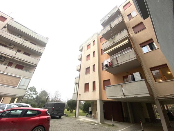 appartamento in vendita a Ravenna in zona Lido Adriano