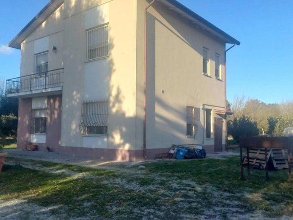 villa in vendita a Ravenna in zona Sant'Alberto