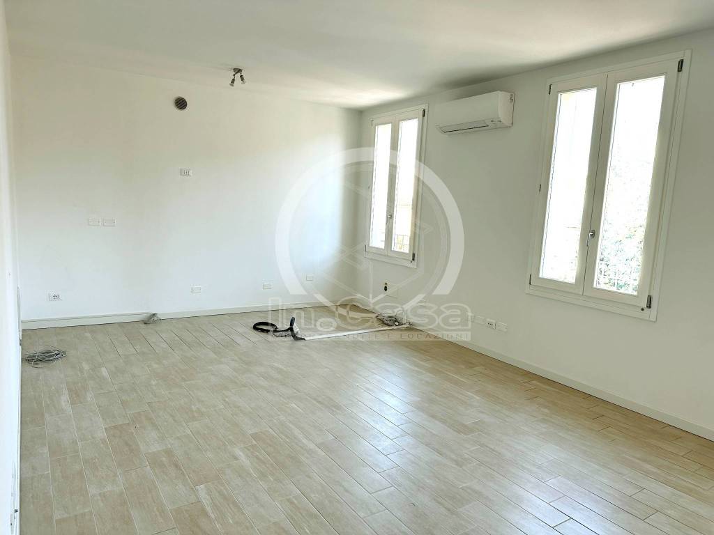 appartamento in vendita a Ravenna in zona Centro Storico