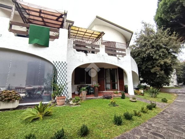 appartamento in vendita a Ravenna in zona Lido Adriano