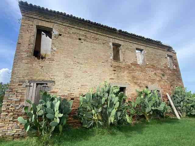 terreno edificabile in vendita a Ravenna in zona Sant'Alberto