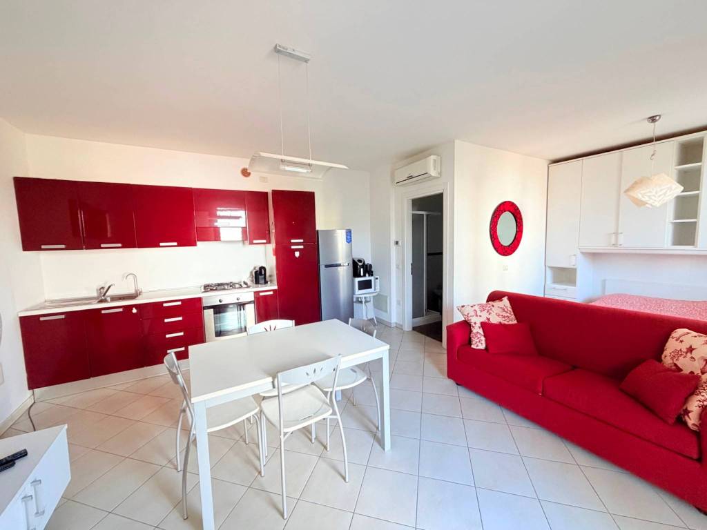 casa indipendente in vendita a Ravenna