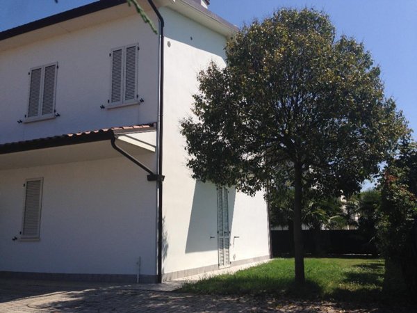 casa indipendente in vendita a Ravenna in zona San Pietro in Trento