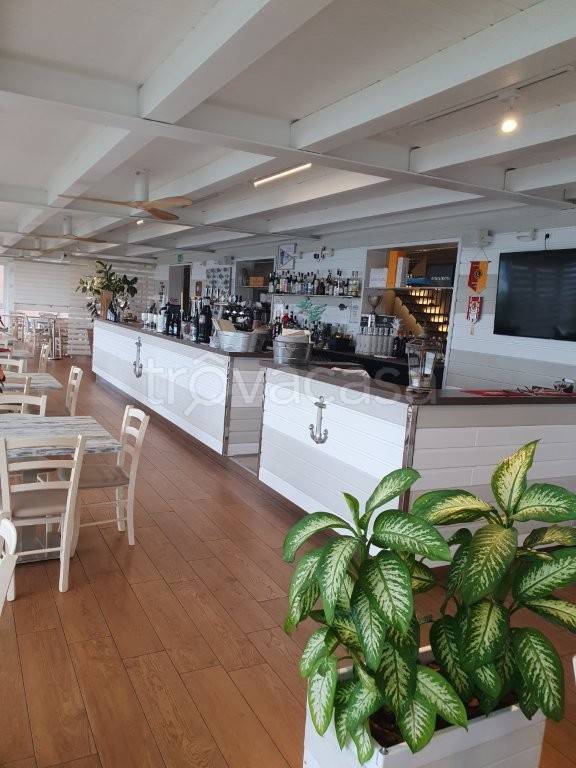 negozio in vendita a Ravenna in zona Marina di Ravenna