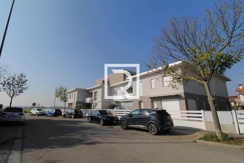 appartamento in vendita a Ravenna in zona Ponte Nuovo