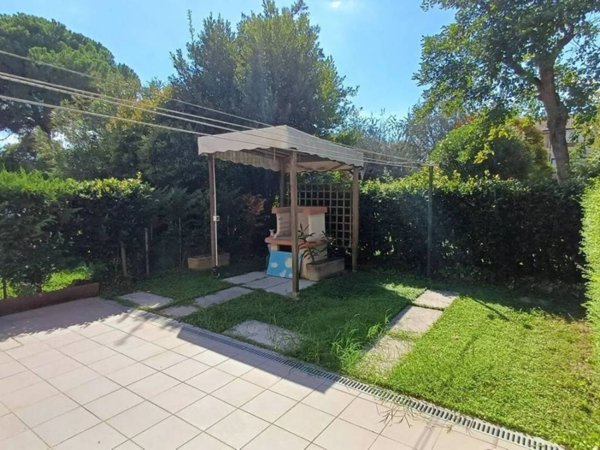 casa indipendente in vendita a Ravenna in zona Ponte Nuovo