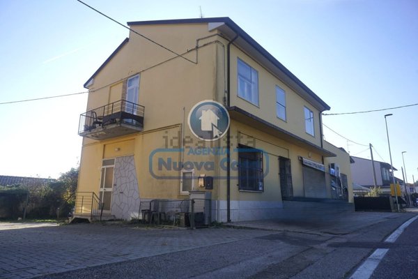 appartamento in vendita a Ravenna in zona Piangipane