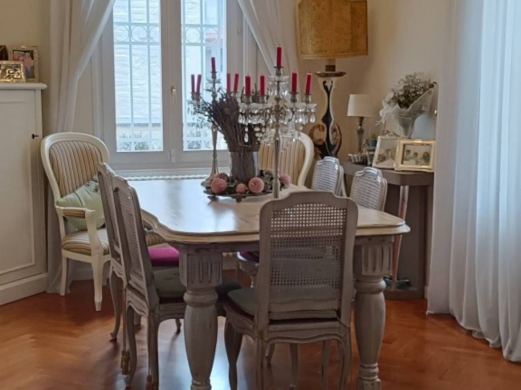 casa indipendente in vendita a Ravenna in zona Centro Storico