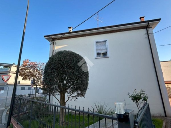 immagine annuncio 0 di 15