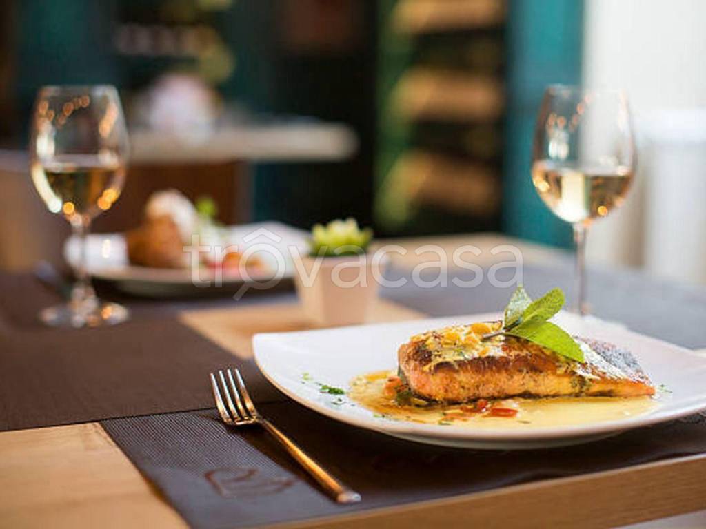 negozio in vendita a Ravenna in zona Centro Storico