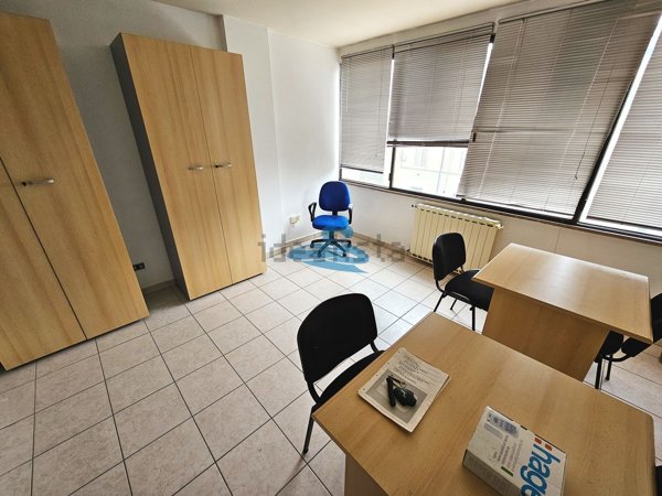 ufficio in vendita a Ravenna in zona Centro Storico