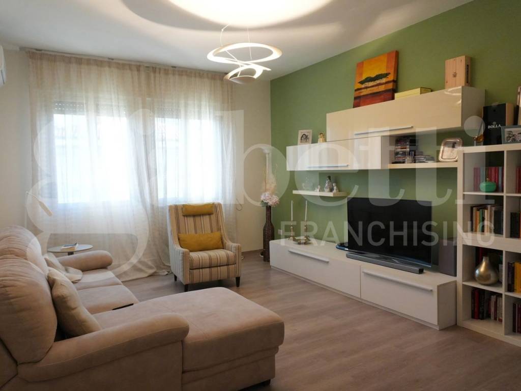 appartamento in vendita a Ravenna in zona Centro Storico