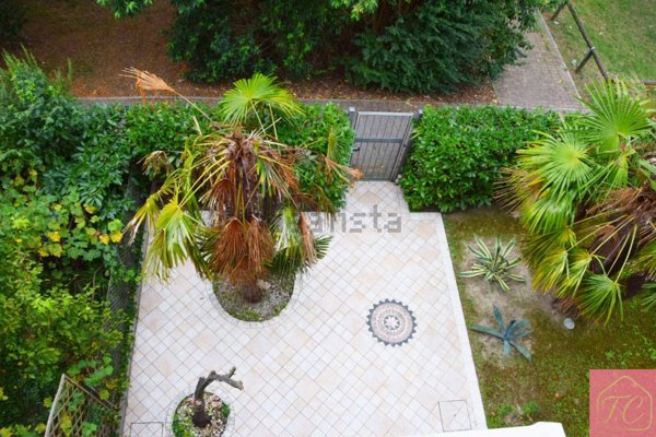 casa indipendente in vendita a Ravenna