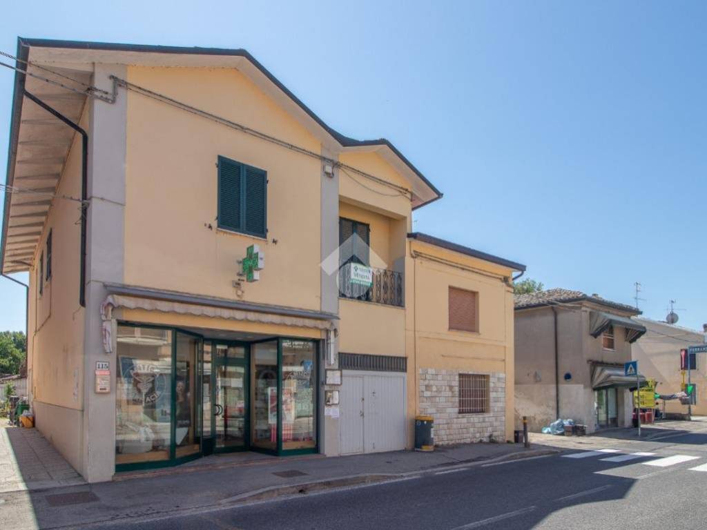 casa indipendente in vendita a Ravenna in zona Castiglione di Ravenna