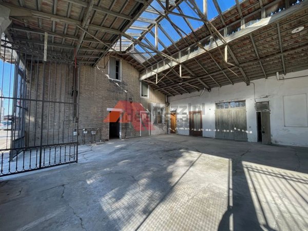 casa indipendente in vendita a Ravenna in zona San Pietro in Vincoli