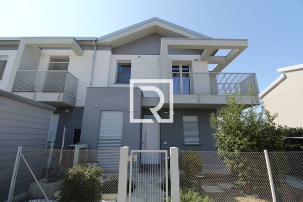 casa indipendente in vendita a Ravenna in zona Ponte Nuovo