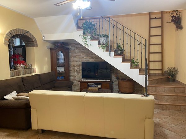 casa indipendente in vendita a Ravenna in zona Madonna dell'Albero