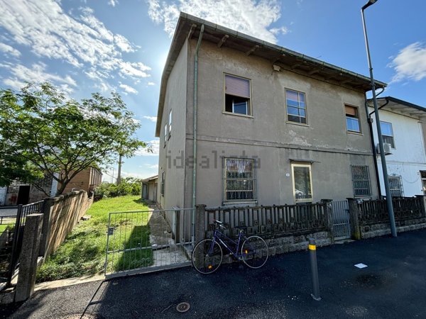 casa indipendente in vendita a Ravenna in zona Santo Stefano