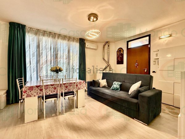 casa indipendente in vendita a Ravenna in zona Santo Stefano